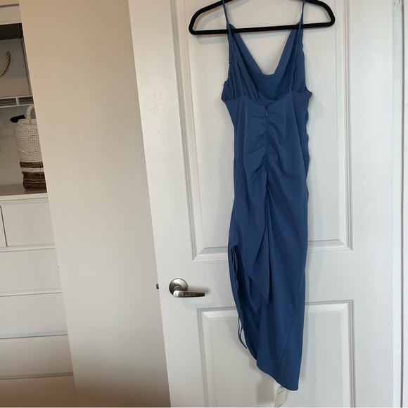 Abercrombie Blue Asymmetrical Cinched Midi Dress - Picture 4 of 9